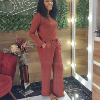 Comprar o produto de Conjunto Moletinho M ao GG – Conforto e Estilo em São Manuel em Roupas e Acessórios pela empresa Sivest em Areiópolis, SP por Solutudo