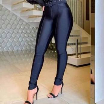 Comprar o produto de Calça Prada P ao GG | Sivest | São Manuel, SP em Roupas Femininas pela empresa Sivest em Areiópolis, SP por Solutudo