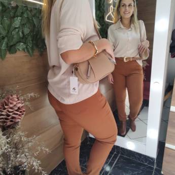 Comprar o produto de Camisa Viscolinho do P ao GG – Sivest, São Manuel, SP em Roupas Femininas pela empresa Sivest em Areiópolis, SP por Solutudo