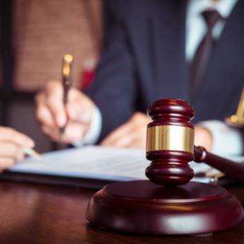 Comprar o produto de Direito Imobiliário – Segurança em negociações e regularizações em Advocacias em Lençóis Paulista, SP por Solutudo