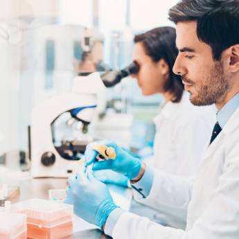 Comprar o produto de Laboratório Saluspharma – Manipulação de Fórmulas Personalizadas em São Manuel/SP em Farmácias em Lençóis Paulista, SP por Solutudo