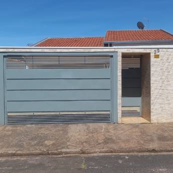 Comprar o produto de CASA À VENDA em Imobiliárias - Corretores de Imóveis em São Manuel, SP por Solutudo