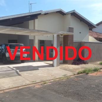 Comprar o produto de Casa em Bairro residencial de Alto Padrão - Avaré SP em Casas para Venda em São Manuel, SP por Solutudo