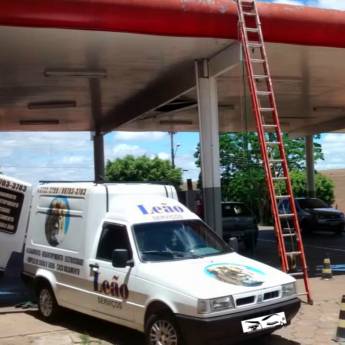 Comprar o produto de Desentupimento de calha em Desentupidoras pela empresa Leão Desentupidora em Itaí, SP por Solutudo