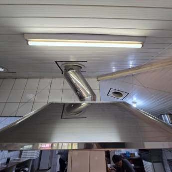 Comprar o produto de Coifa em Inox Desenvolvida para o Pesqueiro Peixe Loko – Projeto Personalizado em Agudos em Equipamentos Industriais em Avaré, SP por Solutudo Comprar o produto de Coifa em Inox Desenvolvida para o Pesqueiro Peixe Loko – Projeto Personalizado em Agudos em Equipamentos Industriais em Avaré, SP por Solutudo