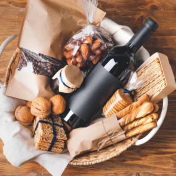 Comprar o produto de Cesta de Café - Surpreenda com Delicadeza e Sabor - São Manuel, SP em Cesta de Café da Manhã em Lençóis Paulista, SP por Solutudo