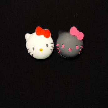 Comprar o produto de Tabacarias: Slick Hello Kitty em Salvador em Slick pela empresa Sr.Tabas em Salvador, BA por Solutudo