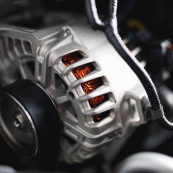 Comprar o produto de Manutenção e Troca de Alternadores - Serviço de Qualidade em Lençóis Paulista, SP em Auto Elétricas em São Manuel, SP por Solutudo