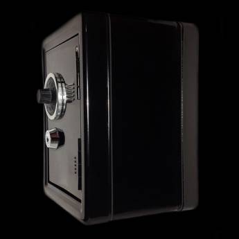 Comprar o produto de W Cofres - Manutenção de Cofres em  Leme em Cofres em Rio de Janeiro, RJ por Solutudo