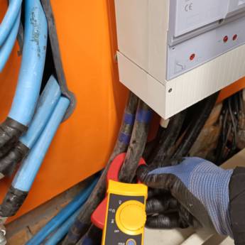 Comprar o produto de Laudo elétrico QGBT em Engenharia - Engenheiros em Garça, SP por Solutudo