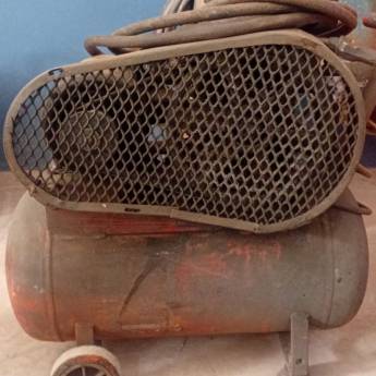 Comprar o produto de COMPRESSOR para Locação em Santa Cruz do Rio Pardo - SP em Aluguel de Equipamentos em São Pedro, SP por Solutudo