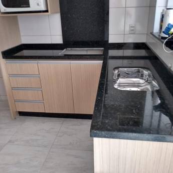 Comprar o produto de Pia e Balcão no Granito Verde Bahia em Cozinha em Laranjal Paulista, SP por Solutudo