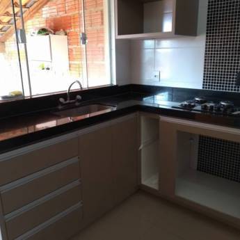 Comprar o produto de Pia no Granito Preto Negresco em Cozinha pela empresa R.R Marmoraria em Cerquilho, SP por Solutudo