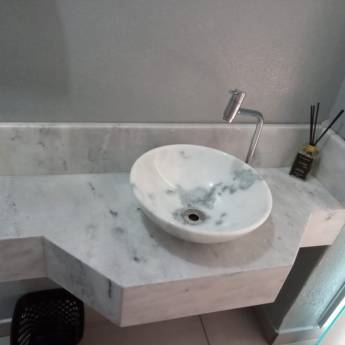 Comprar o produto de Lavatórios Mármore Branco em Mármore pela empresa R.R Marmoraria em Cerquilho, SP por Solutudo