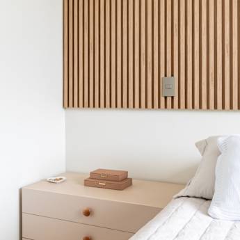 Comprar o produto de Quartos Planejados no Ninho Verde II – Conforto Sob Medida em Móveis Planejados - Marcenarias em Ninho Verde II Eco Residence, SP por Solutudo