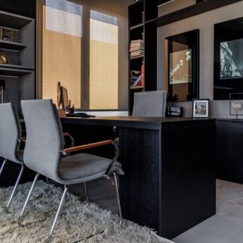 Comprar o produto de Escritórios Planejados no Ninho Verde II em Móveis Planejados - Marcenarias em São Caetano do Sul, SP por Solutudo