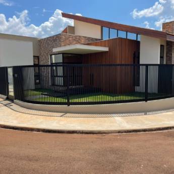 Comprar o produto de Grades de Ferro – Segurança e Estilo em Santa Cruz do Rio Pardo, SP em Serralheria em Ipaussu, SP por Solutudo