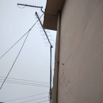 Comprar o produto de Antena Proeletronic 38 elementos instalada para um ponto no bairro Vila Helena Santo André em 04/11/2025 em Antenas em Santo André, SP por Solutudo