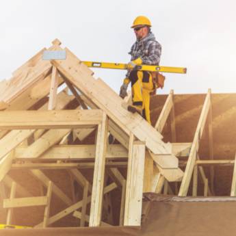 Comprar o produto de Estruturas de Telhado com Madeiramento – Avaré em Carpintaria - Estruturas e Produtos de Madeira em Riviera de Santa Cristina I, SP por Solutudo