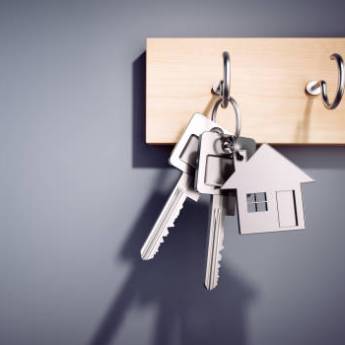 Comprar o produto de  Chaveiros Personalizados - Estilo Único e Praticidade - Avaré/SP em Chaves pela empresa JR Chaveiro em Cerqueira César, SP por Solutudo