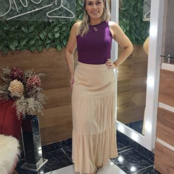 Comprar o produto de Saia Longa com Elástico na Costa — estilo e conforto para o dia a dia em Roupas Femininas em São Manuel, SP por Solutudo