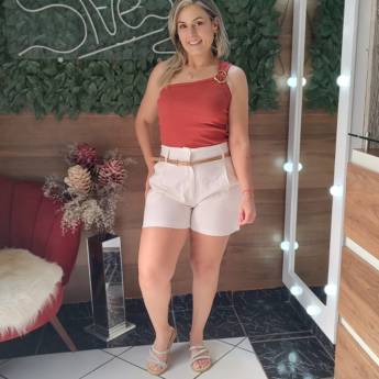 Comprar o produto de Blusa 1 Ombro e Shorts Crepe – Roupas Femininas São Manuel em Roupas Femininas em São Manuel, SP por Solutudo