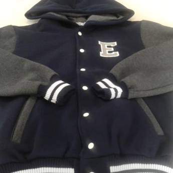 Comprar o produto de Jaqueta College Personalizada - Conforto e Estilo em Lençóis Paulista/SP em Confecções de Roupas em Macatuba, SP por Solutudo