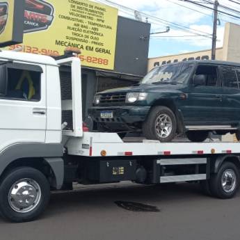 Comprar o produto de Guincho 24hrs em Marília – Atendimento Imediato e Seguro com a Guincho Dupia em Guinchos pela empresa Guincho Dupia LTDA em Lins, SP por Solutudo