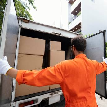 Comprar o produto de Frete em Geral – Transporte Rápido e Seguro em Marília/SP em Guincho de coluna em Garça, SP por Solutudo