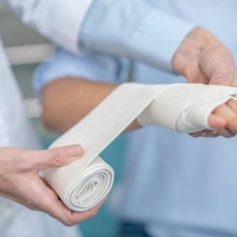 Comprar o produto de Bandagem Funcional - Alívio e Recuperação em Lençóis Paulista/SP em Quiropraxia em Macatuba, SP por Solutudo