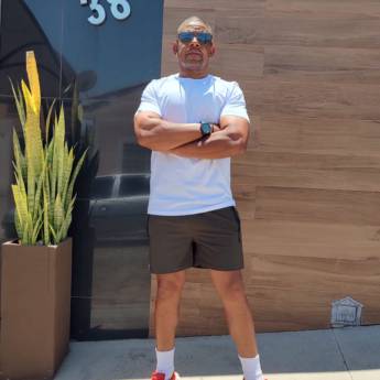 Comprar o produto de Roupas e Acessórios em Linho | Sivest São Manuel: Estilo e Conforto em Roupas e Acessórios em São Manuel, SP por Solutudo