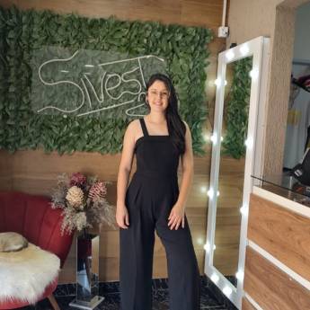 Comprar o produto de Macacão Crepe Sivest São Manuel: Roupas e Acessórios Elegantes em Roupas Femininas em São Manuel, SP por Solutudo