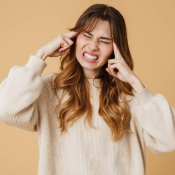 Comprar o produto de Tratamento para Enxaqueca – Alívio e Qualidade de Vida em São José dos Campos/SP em Fisioterapia em São Paulo, SP por Solutudo