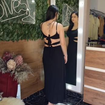 Comprar o produto de Roupas e Acessórios em São Manuel | Vestido com Bojo Versátil Sivest em Vestidos em São Manuel, SP por Solutudo