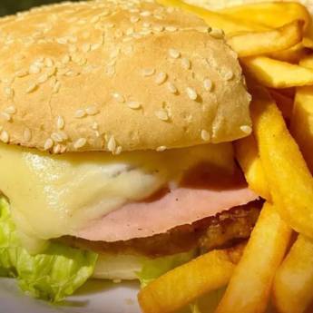 Comprar o produto de Lanches Deliciosos e Práticos em Lençóis Paulista/SP em Lanches em Macatuba, SP por Solutudo