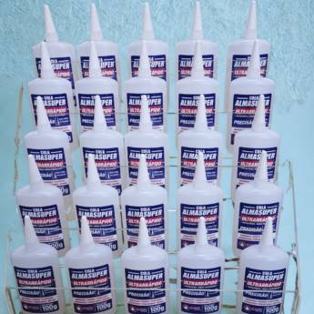 Comprar o produto de Cola em Birigui em Colas em Birigui, SP por Solutudo