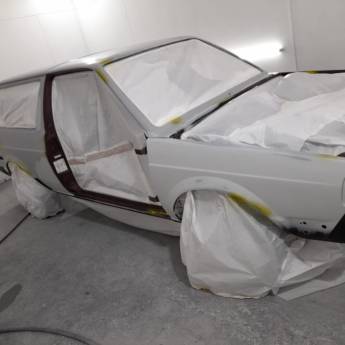 Comprar o produto de Pintura Automotiva - Acabamento Perfeito em Jundiaí em Funilaria e Pintura em Vinhedo, SP por Solutudo