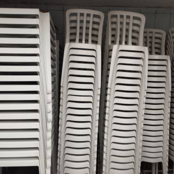 Comprar o produto de Locação de Mesas e Cadeiras para Eventos em Sorocaba – Fran Decorações em Cadeiras e Mesas em Salto de Pirapora, SP por Solutudo