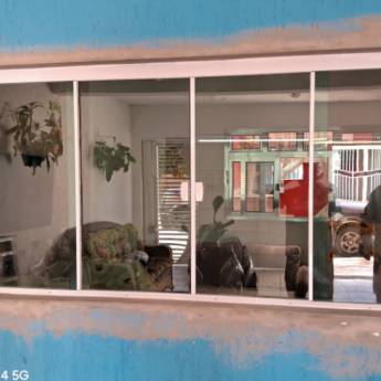 Comprar o produto de Janela de vidro - Iluminação e Ventilação para Seu Espaço em São Paulo em Vidraçarias pela empresa Getsemani Vidraçaria em Guarulhos, SP por Solutudo