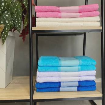Comprar o produto de Toalha de Rosto Aveludada para Estampa Sublimática 380g/m² - Athelier em Toalhas pela empresa Public Gráfica e Brindes em Ribeirão Preto, SP por Solutudo