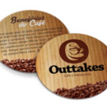 Comprar o produto de PORTA COPOS COUCHÊ 300G LAMINAÇÃO FOSCA em Ofertas: Bares e Restaurantes pela empresa Public Gráfica e Brindes em Ribeirão Preto, SP por Solutudo