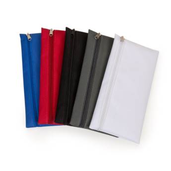 Comprar o produto de 13450 Necessaire de Nylon em Necéssaire pela empresa Public Gráfica e Brindes em Ribeirão Preto, SP por Solutudo