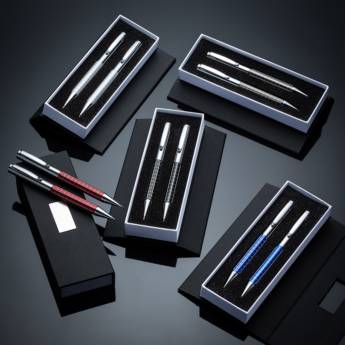 Comprar o produto de 201PAR Conjunto Caneta e Lapiseira Metal em Canetas de Metal pela empresa Public Gráfica e Brindes em Ribeirão Preto, SP por Solutudo