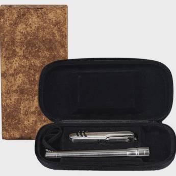 Comprar o produto de Kit Lanterna, Canivete E Acessórios - 2 Pçs LN-00900 em Kits pela empresa Public Gráfica e Brindes em Ribeirão Preto, SP por Solutudo