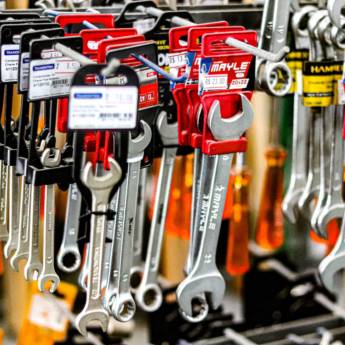 Comprar o produto de Chaves e Ferramentas para Uso Geral - Santana de Parnaíba em Materiais para Construção em Pirapora do Bom Jesus, SP por Solutudo