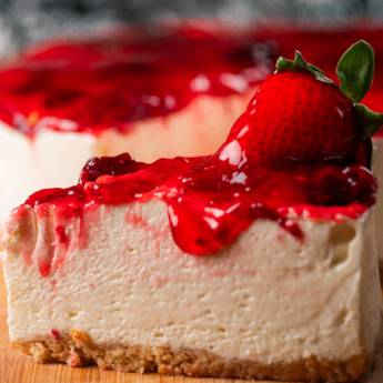 Comprar o produto de Cheesecake de Frutas Vermelhas  em Bolos e Doces pela empresa Padaria São Carlos  em Birigui, SP por Solutudo