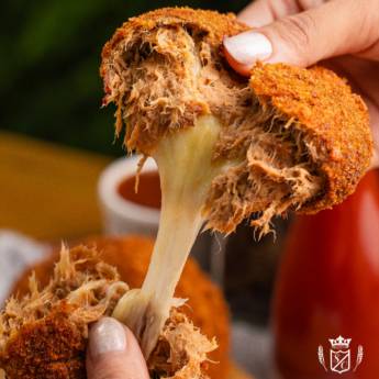 Comprar o produto de Bolinho de Cupim com Mussarela em Salgados Fritos pela empresa Padaria São Carlos  em Birigui, SP por Solutudo