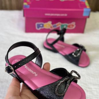 Comprar o produto de Sandália Pé com Pé infantil feminina  em Calçados Infantis em Uberlândia, MG por Solutudo