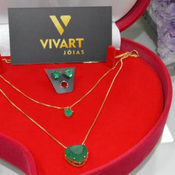 Comprar o produto de Corrente e brincos em Semijoias em Mineiros, GO por Solutudo