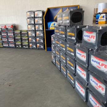 Comprar o produto de Baterias Automotivas em Hortolândia – Energia e Desempenho com a Baterias Limoeiro em Baterias em Hortolândia, SP por Solutudo
